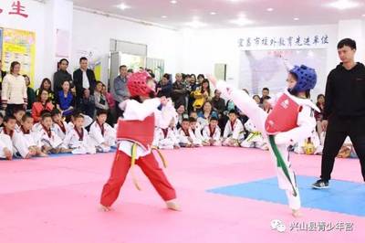 淺談跆拳道考級對孩子的教育意義