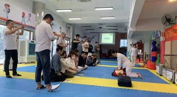 常德市第四人民醫院第一目擊者行動走進三元道跆拳道館