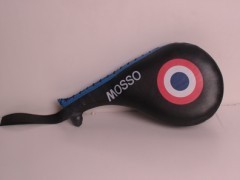 廣州天一跆拳道館指定產品 MOSSO腳靶與雞腿靶的專業(yè)選擇