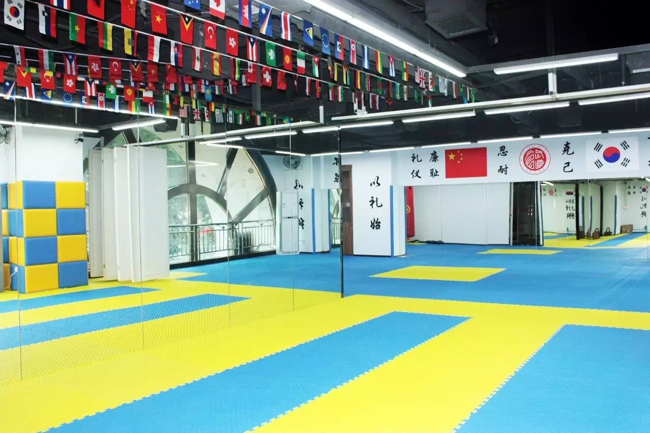 穿上道服，扎上腰帶，練就不一樣的精氣神——官武跆拳道館體驗課報名開啟