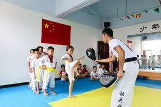 馬壩這家跆拳道館放大招啦！課程免費送，還加贈衣服和書包